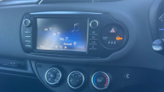 Toyota Yaris 1.5 VVT-i Icon 5dr CVT Petrol Hatchback